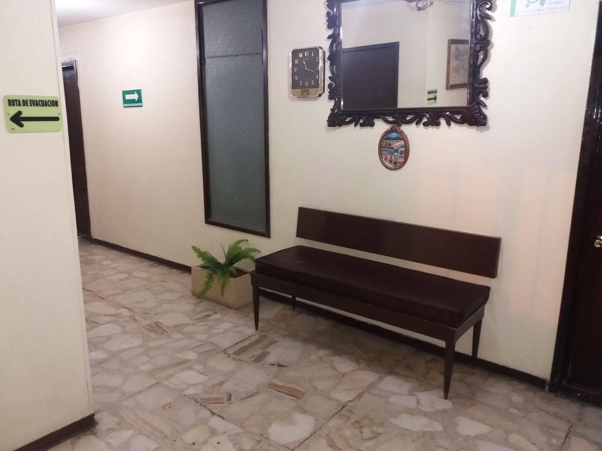 Hotel Colon De Zacatecas Extérieur photo